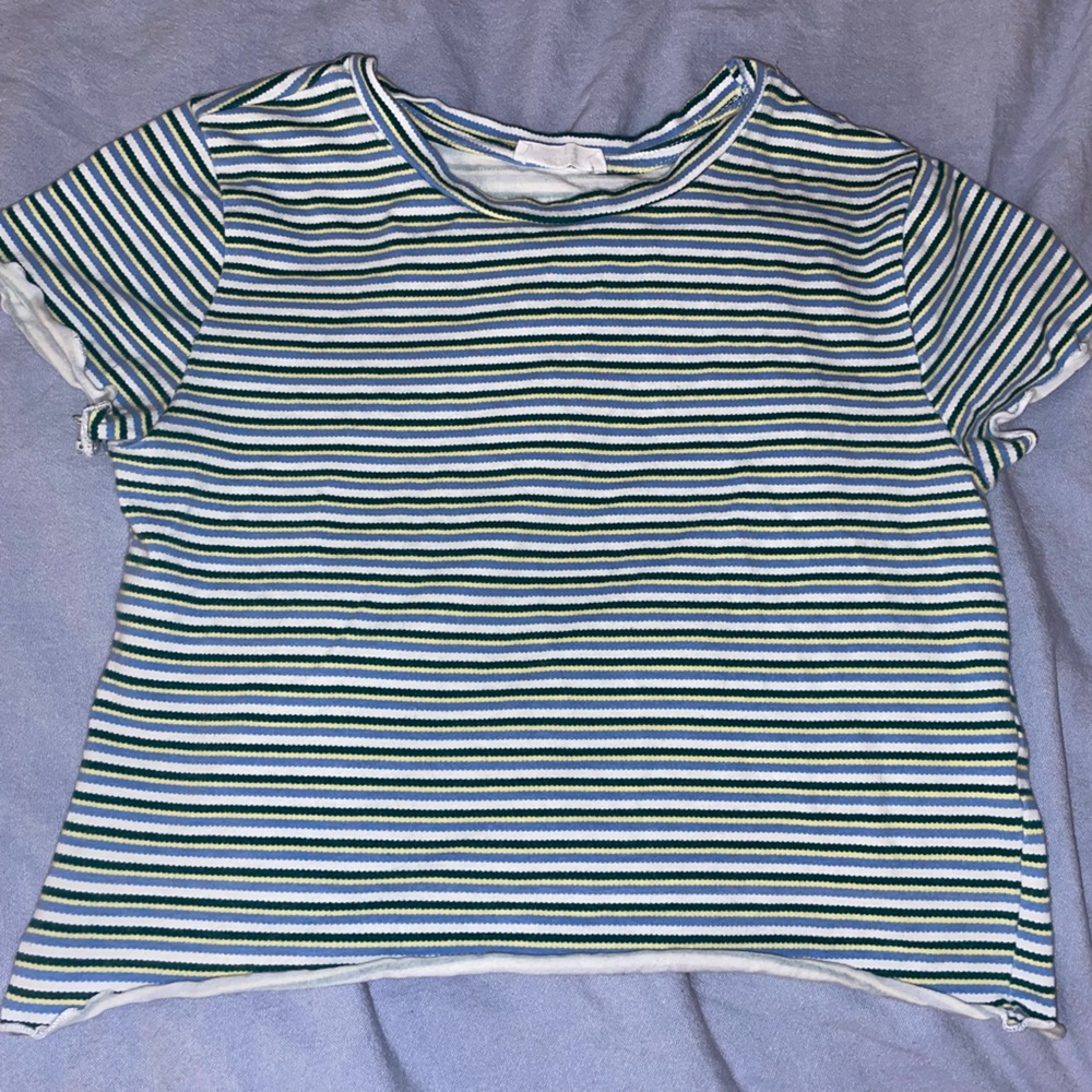 Brand: ARDENE, size: small petite, in good condition. 95% cotton, 5% elastane.